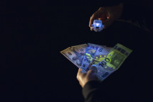 Armytek Crystal WUV (Grey Onyx)